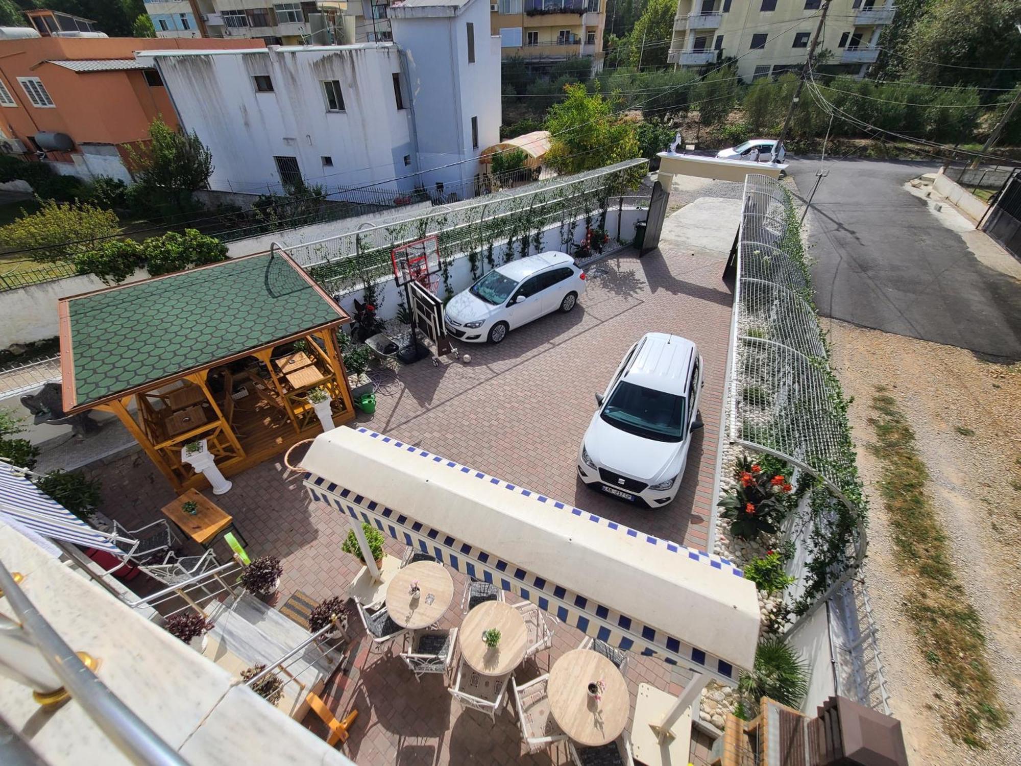 My Apartments Durres Luaran gambar