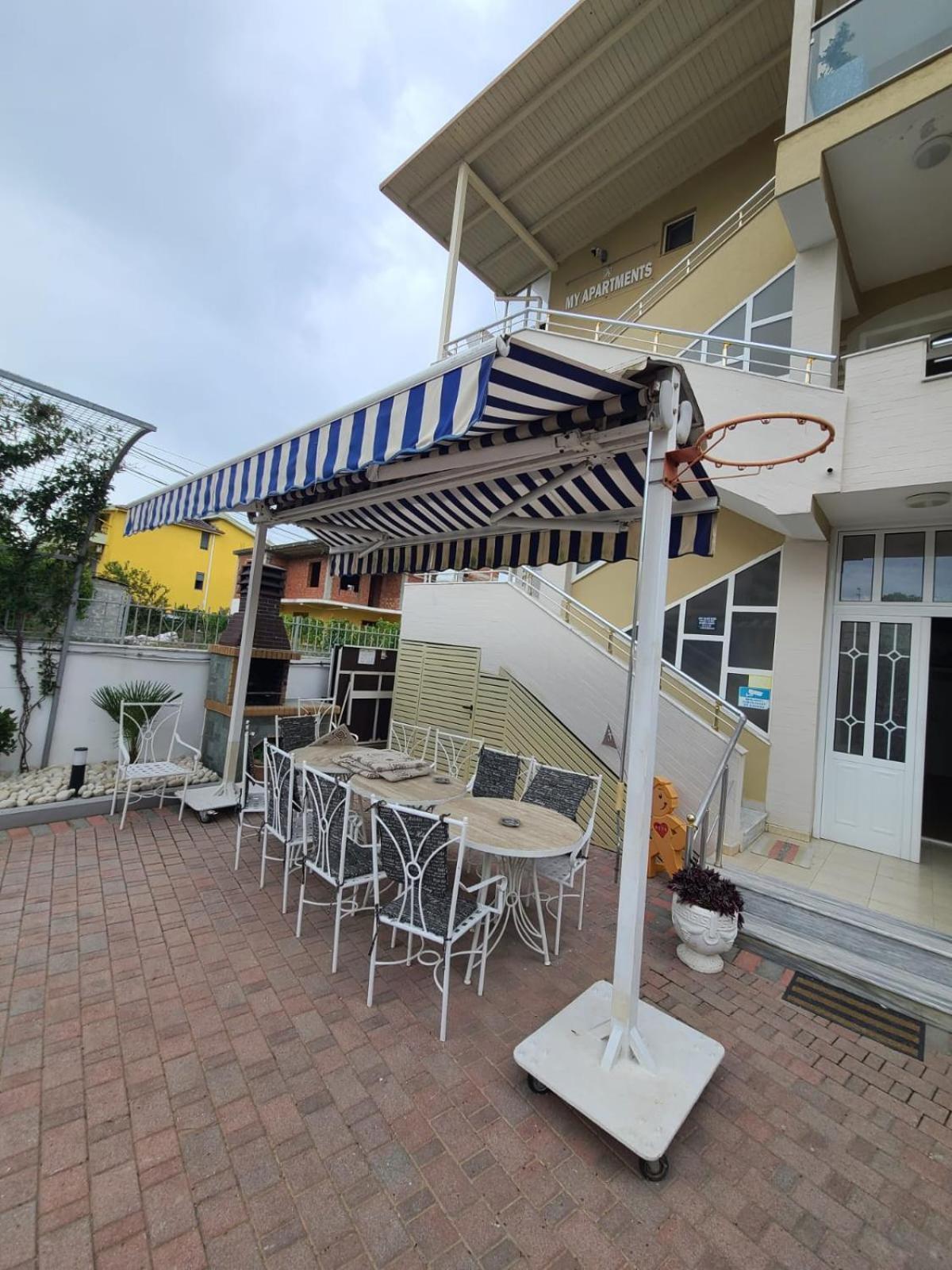 My Apartments Durres Luaran gambar