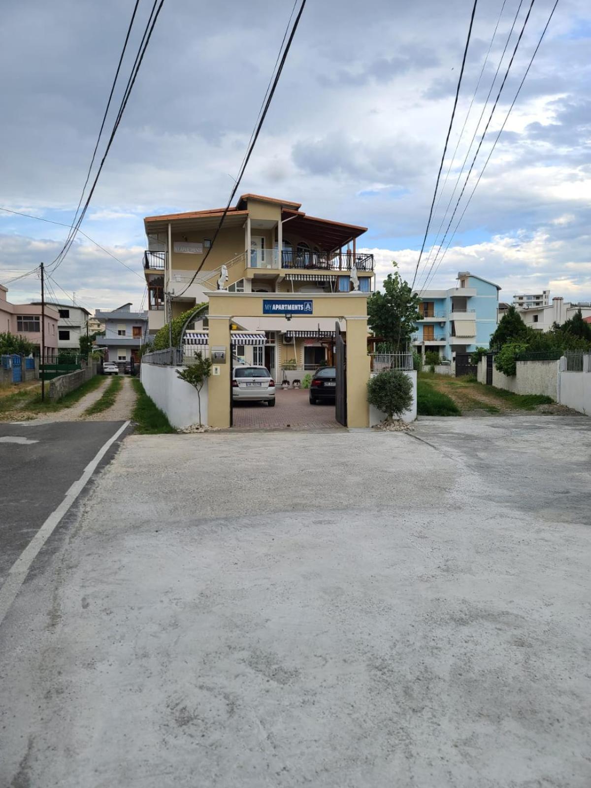 My Apartments Durres Luaran gambar